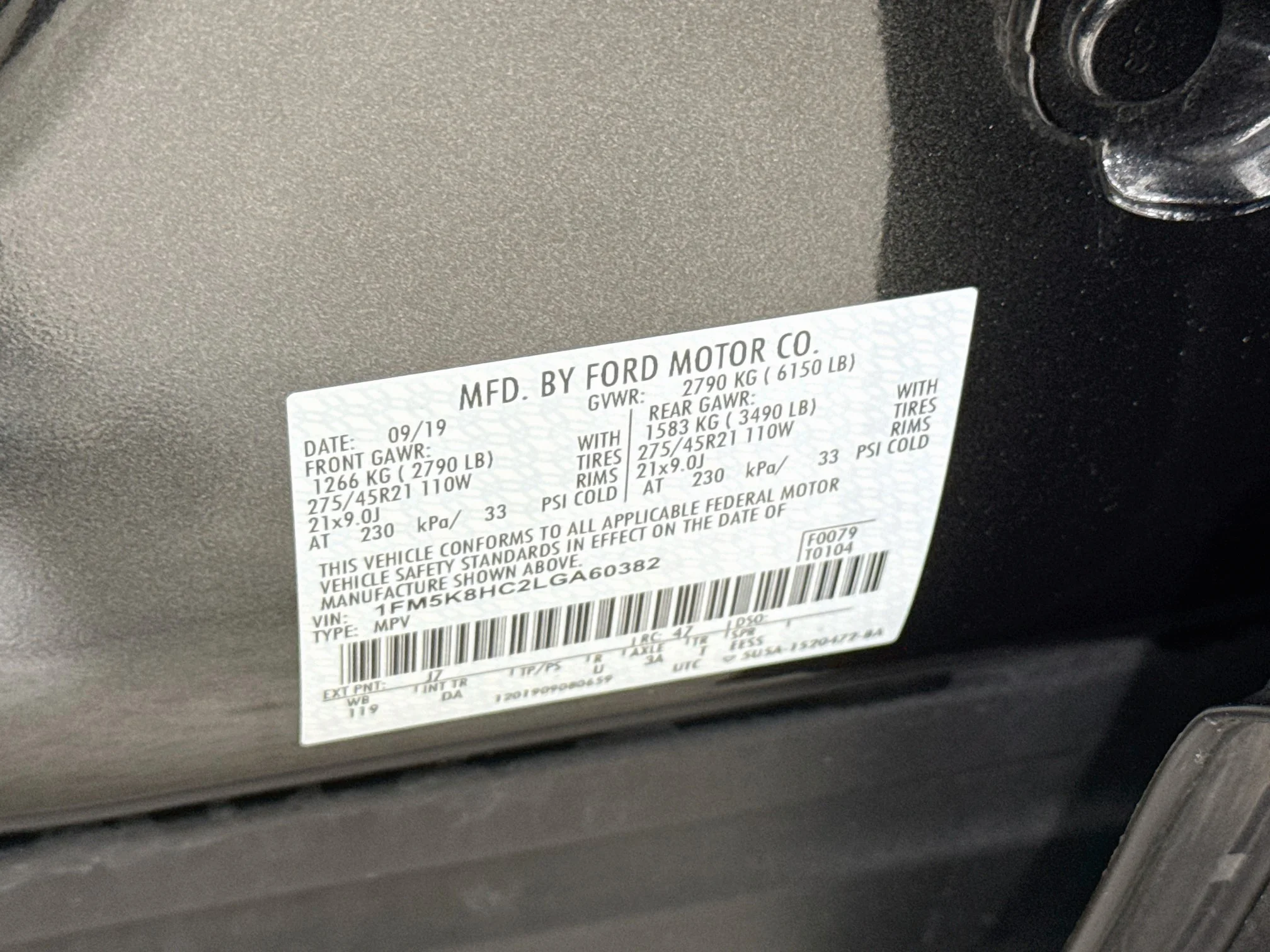Used 2020 Magnetic Metallic Ford Platinum image 35