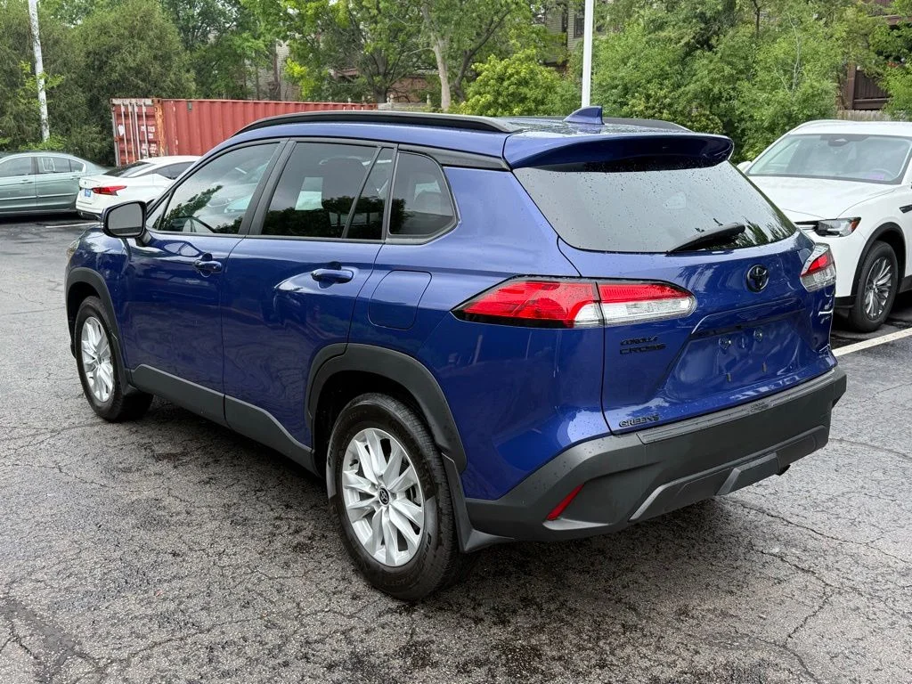 Used 2022 Blue Toyota LE image 5