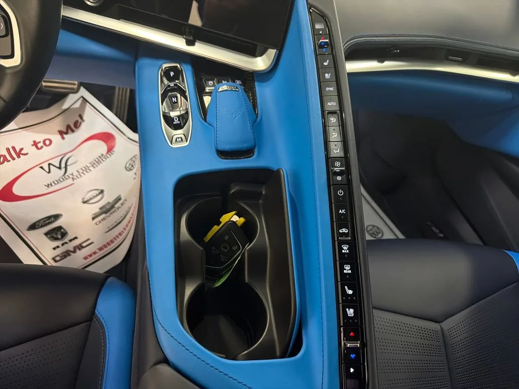 Used 2021 RAPID BLUE Chevrolet 3LT image 17