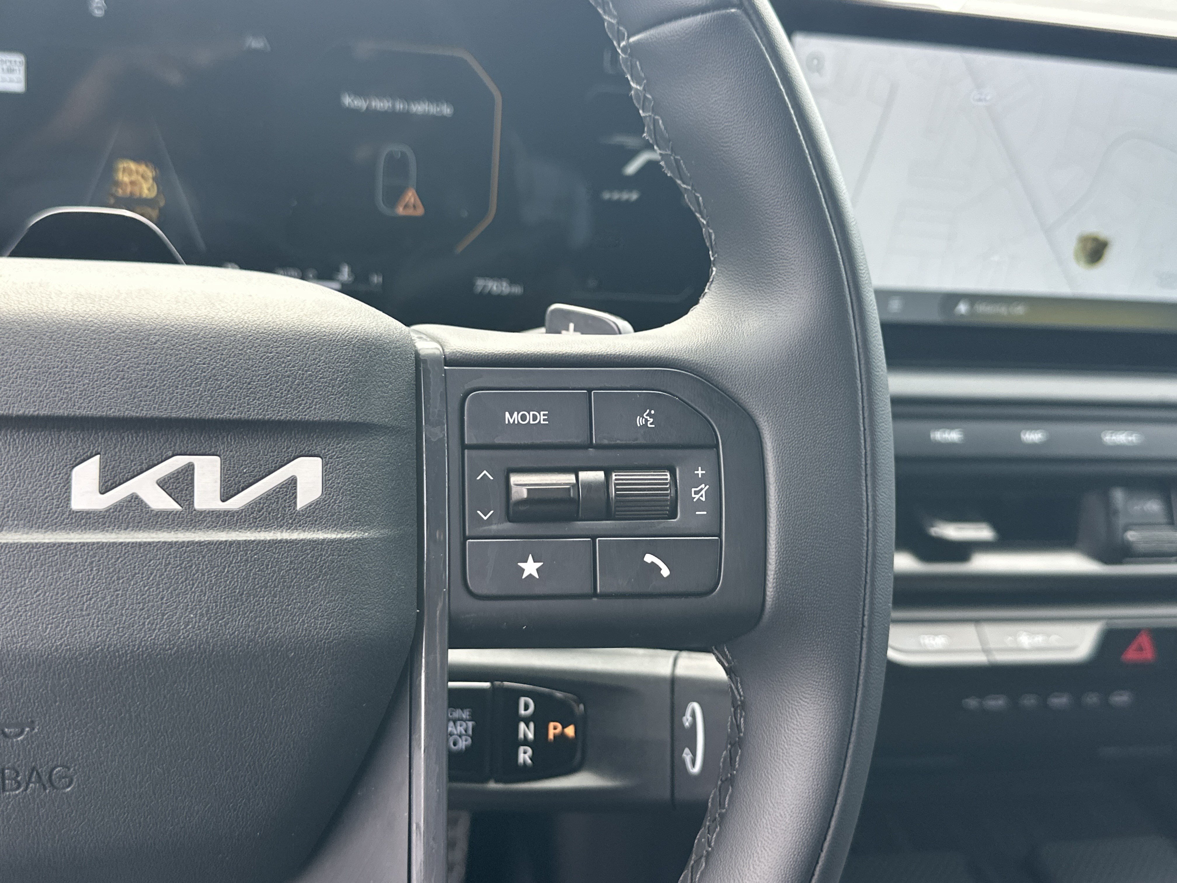 Used 2027 Wolf Gray Kia X-Line SX-Prestige image 29