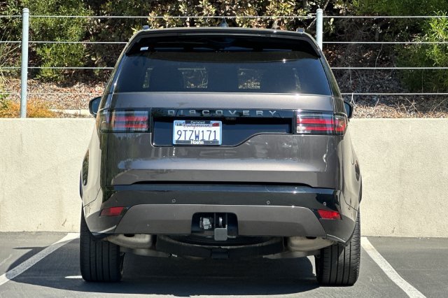 Certified Used 2025 Gray Land Rover Dynamic SE image 4