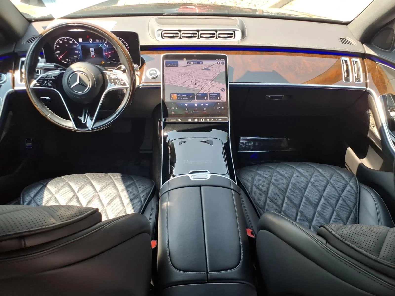 Certified Used 2024 Black Mercedes-Benz S 580 image 29