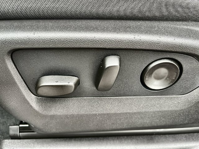 2026 Chevrolet Silverado 2500 HD photo 22 of 41