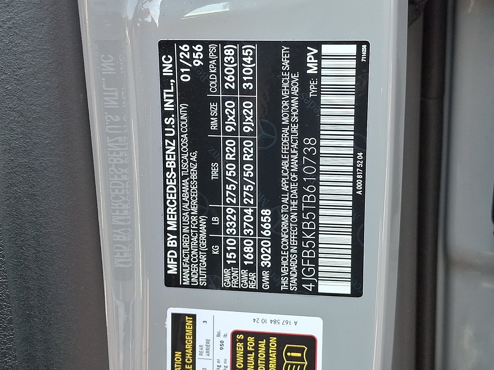 Certified Used 2026 MANUFAKTUR Alpine Grey - 956 Mercedes-Benz 4MATIC® image 27