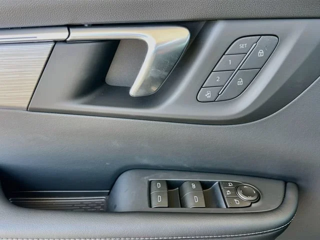 2026 Buick Enclave Preferred - Photo 13
