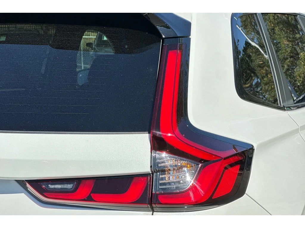 New 2026 Platinum White Pearl Honda Sport Touring image 35