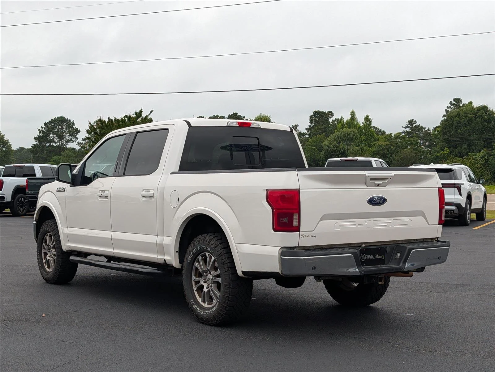 Used 2018 White Platinum Metallic Tri-Coat Ford King-Ranch SuperCrew 5.5-ft. 2WD image 3