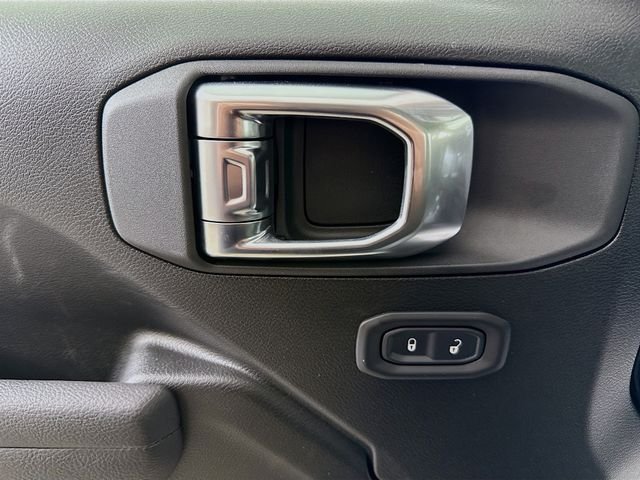New 2026 Black Clear-Coat Exterior Paint Jeep Sport image 17