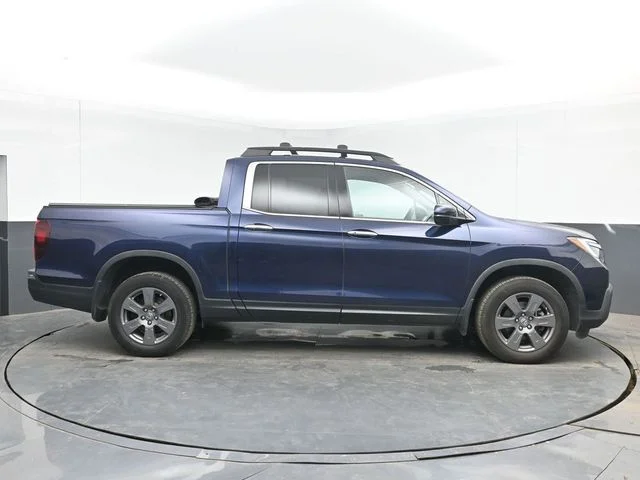 Used 2020 Obsidian Blue Pearl Honda RTL-E image 11