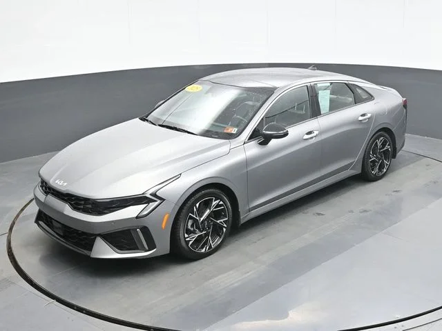 Used 2025 Gray Kia GT-Line image 13