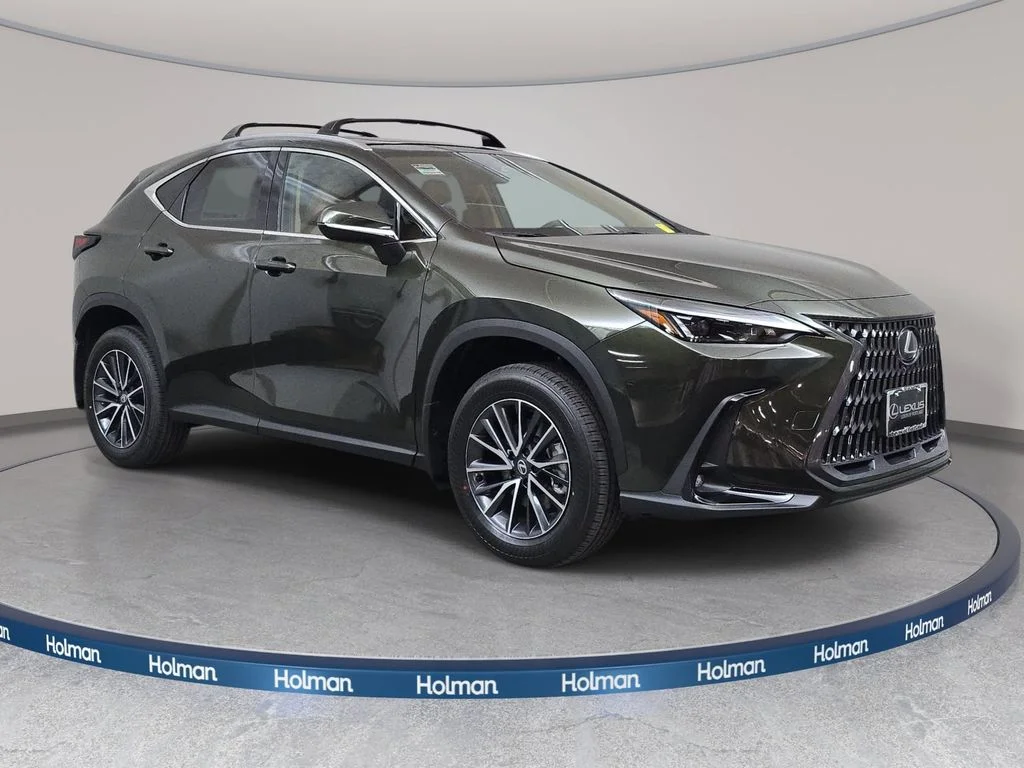 New 2026 Nori Green Pearl Lexus PREMIUM image 3