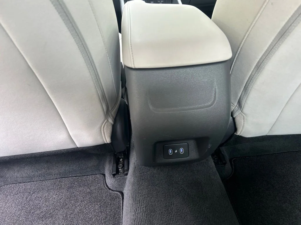 Used 2025 Blue Hyundai SEL image 28