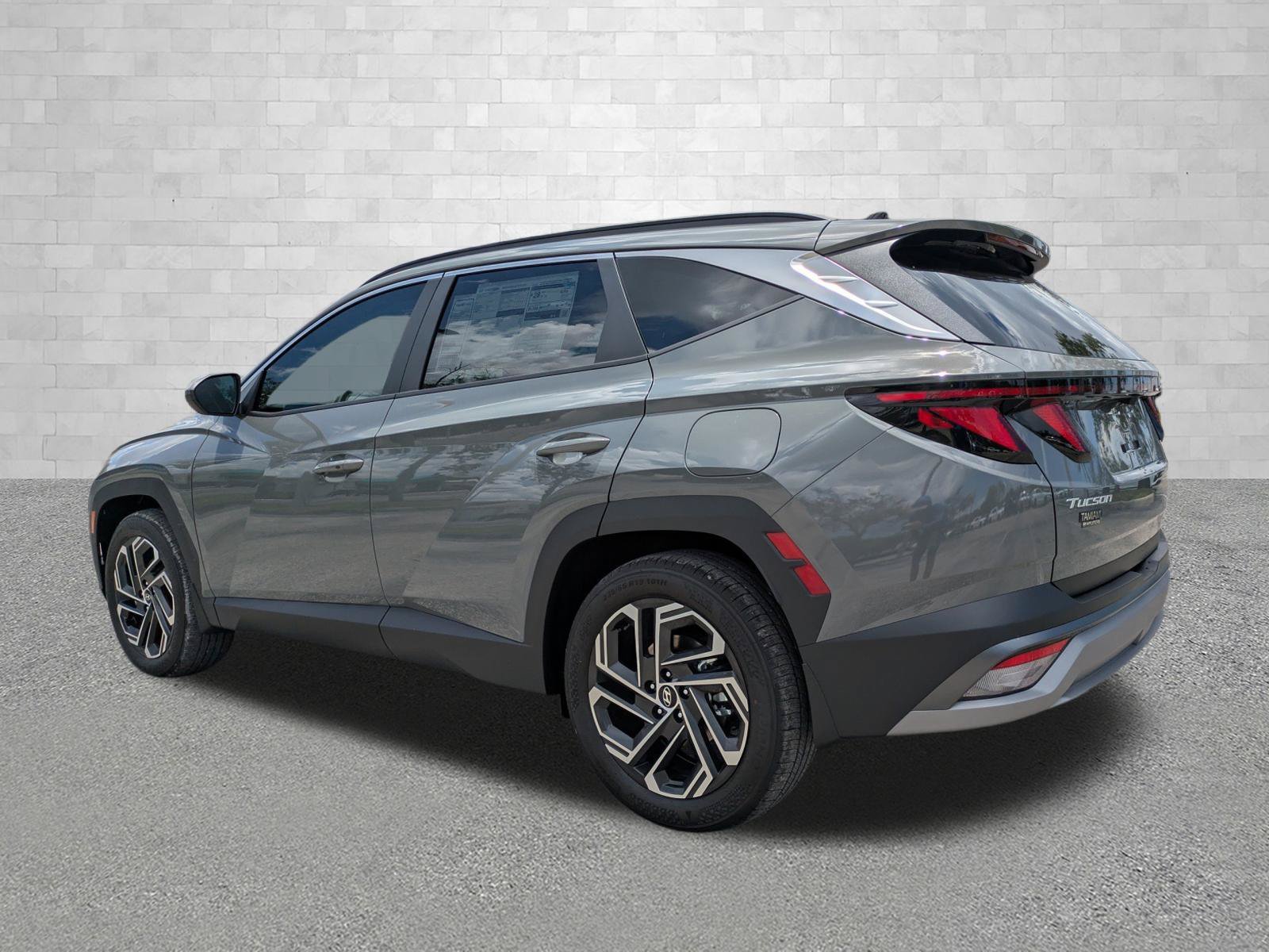 New 2026 Hampton Gray Hyundai SEL FWD image 4