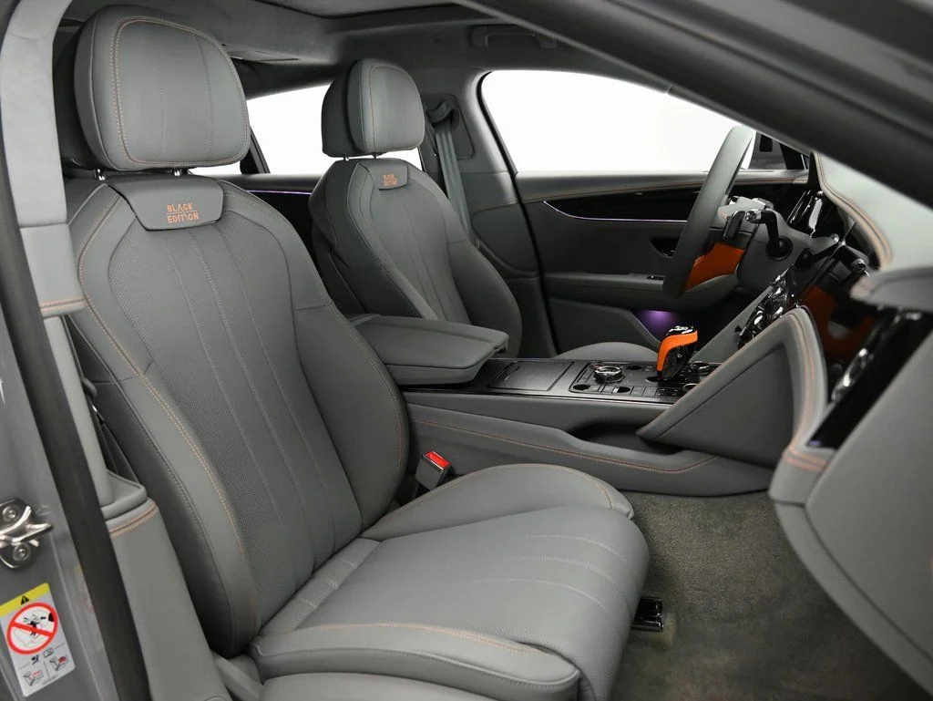 2025 Bentley Flying Spur - Photo 13