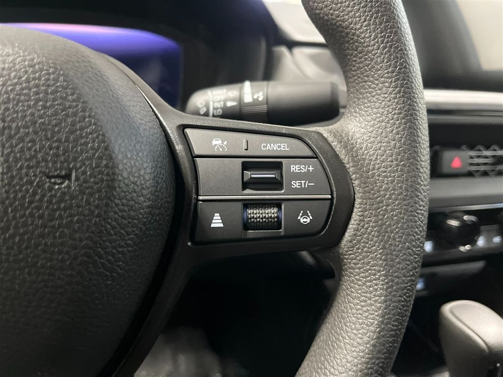 New 2026 Platinum White Pearl Honda LX image 16