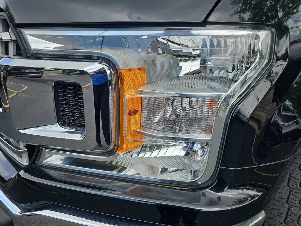 Used 2018 Black Ford XLT image 26
