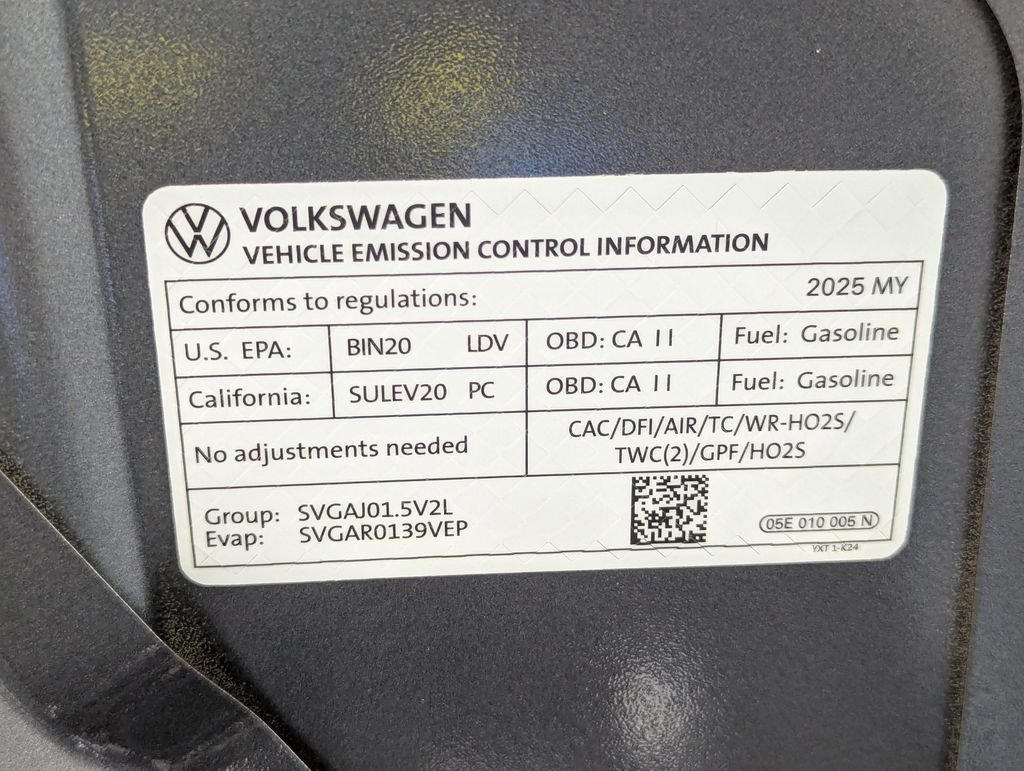 2025 Volkswagen Taos SE - Photo 24