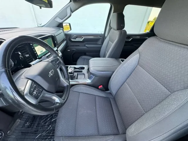 Used 2023 STERLING GRAY METALLIC Chevrolet RST image 28