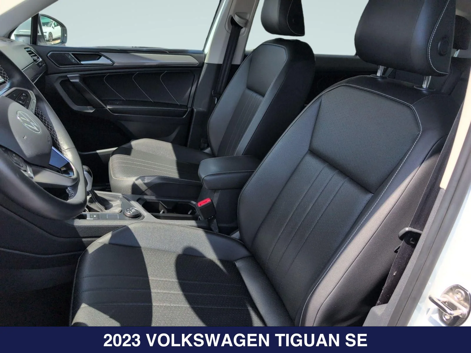 Used 2023 White Volkswagen 2.0T SE image 14