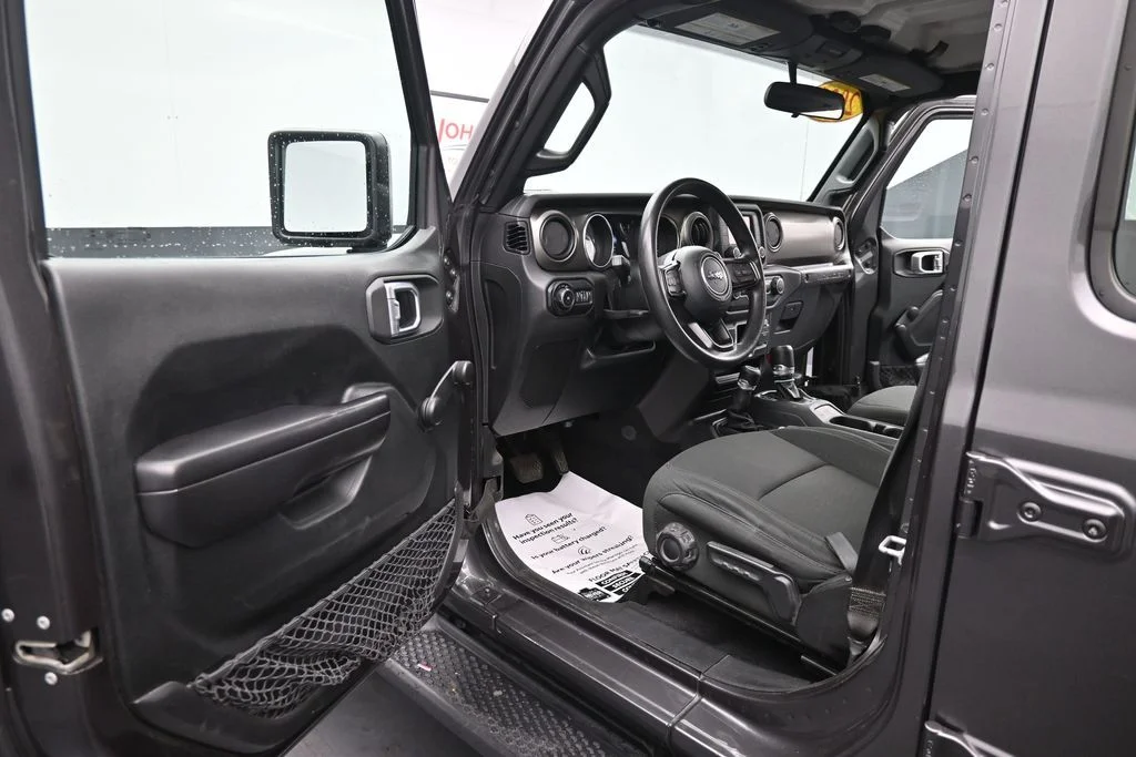 Used 2021 Gray Jeep Unlimited Sport image 15