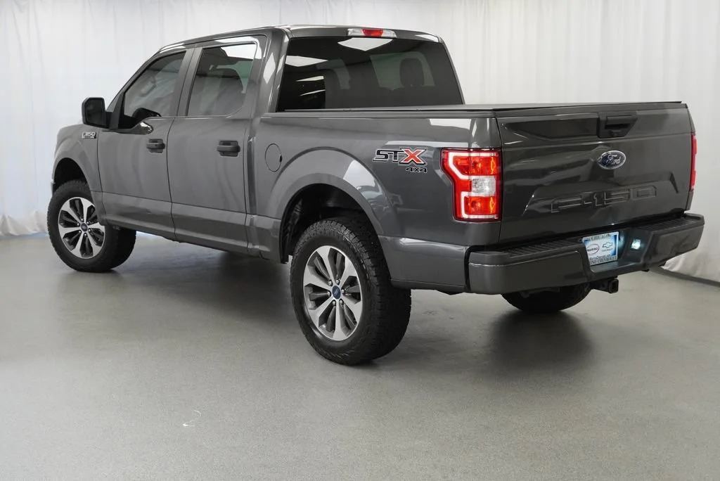 Used 2020 Gray Ford XL image 5