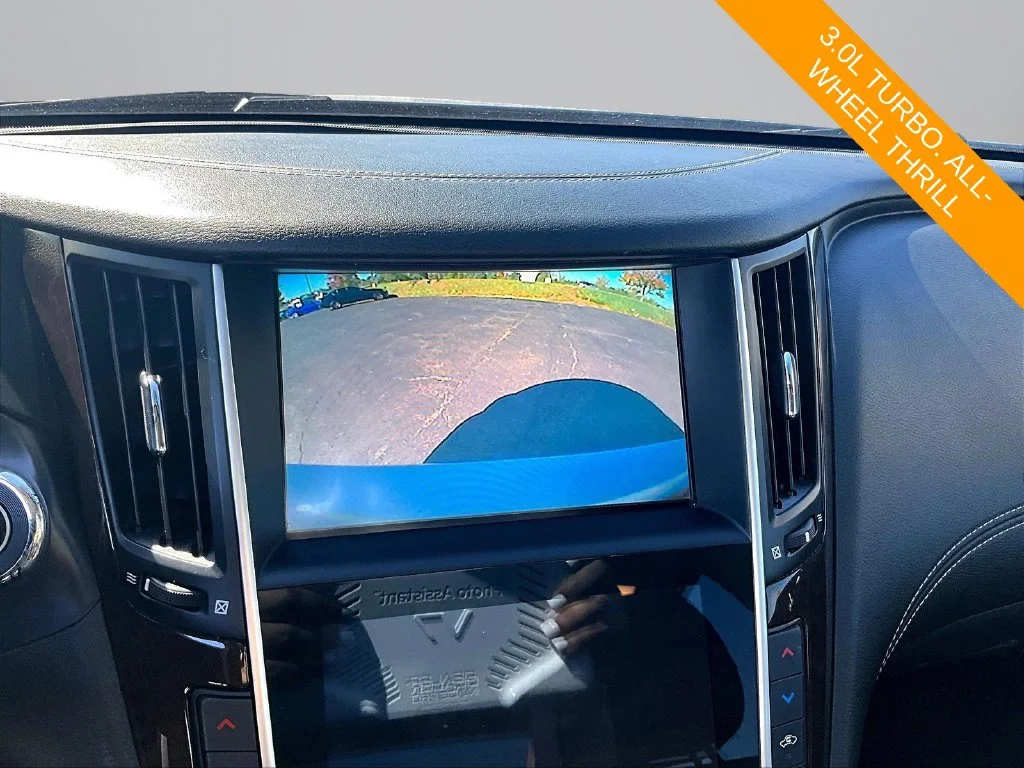 Used 2018 Blue INFINITI 3.0t LUXE image 20