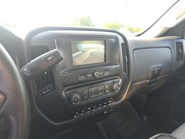 Used 2021 Silver Chevrolet Work Truck image 21