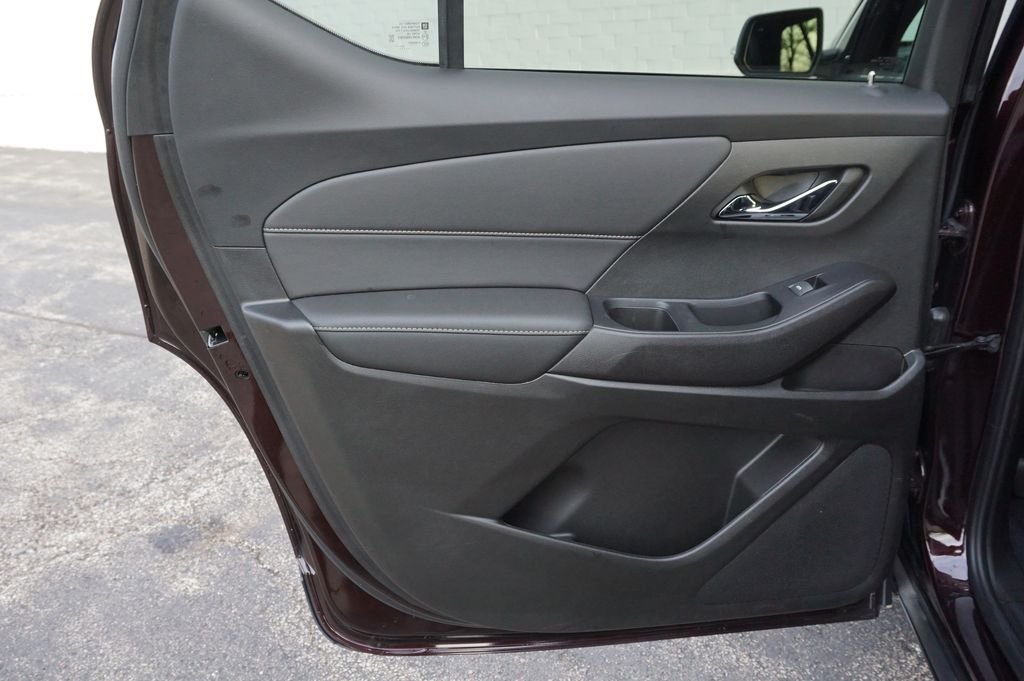 Used 2023 Red Chevrolet LT Leather image 26