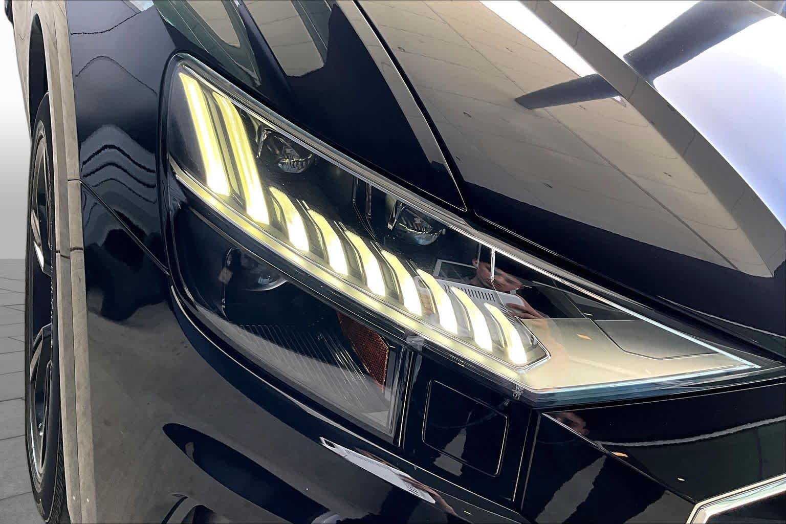 Used 2023  Audi Premium image 23