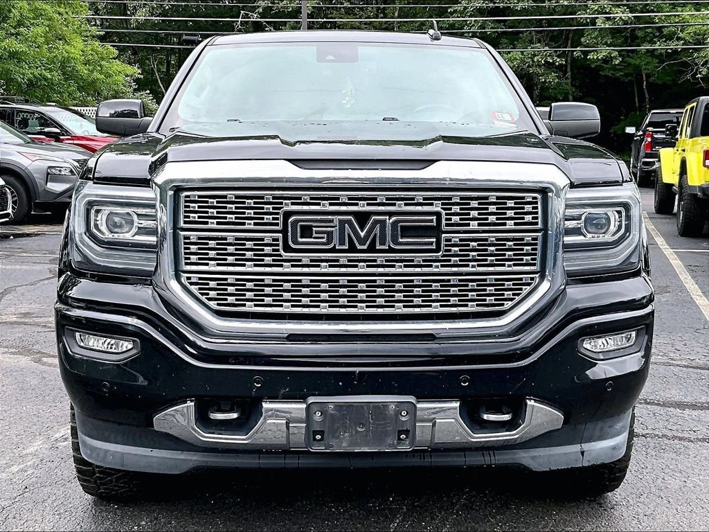 Used 2018 Black GMC Denali image 2