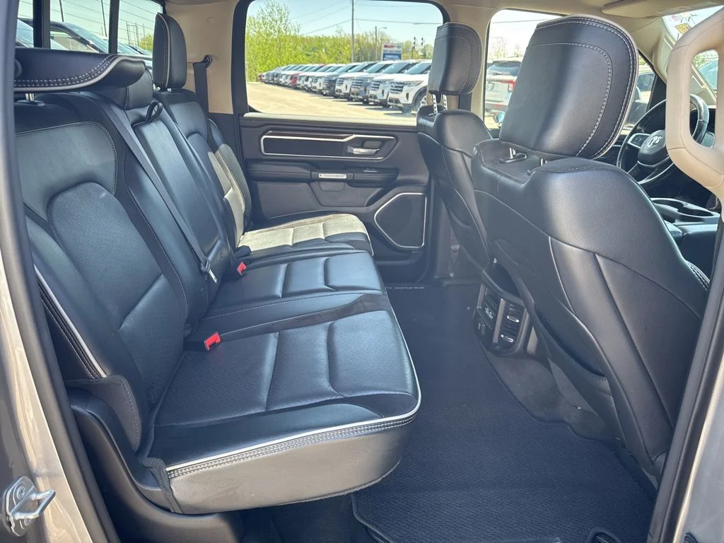 Used 2021 Silver Ram Laramie image 40