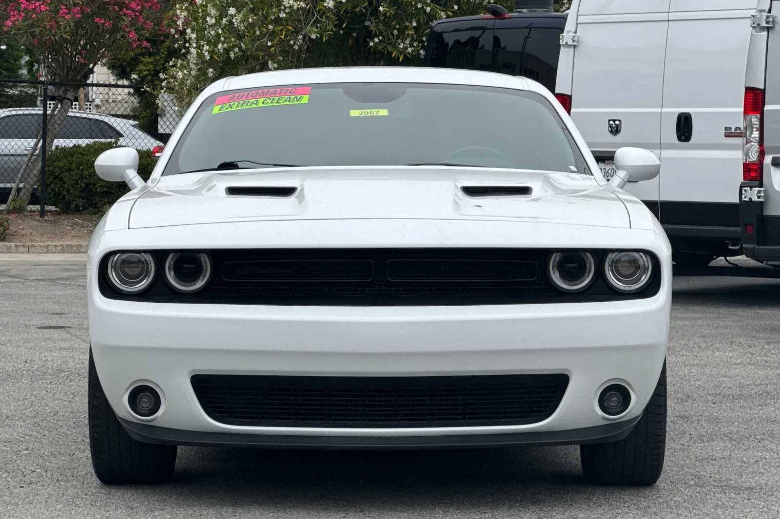Used 2021 White Dodge SXT image 9