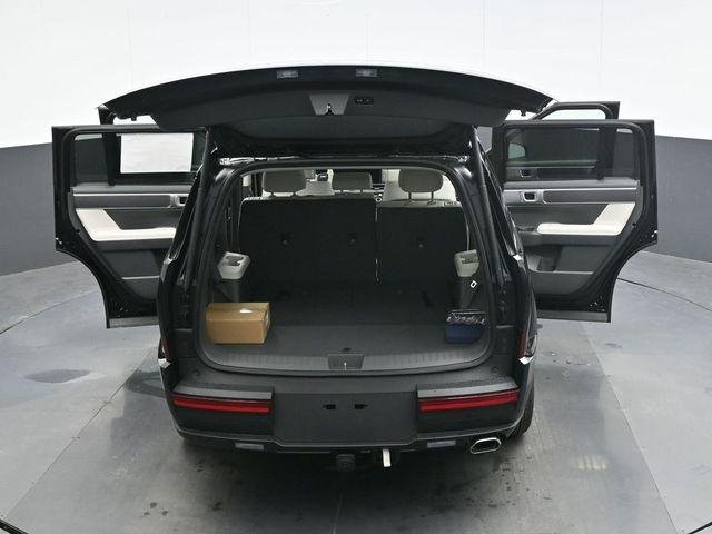 New 2027 Black Hyundai SEL AWD image 27