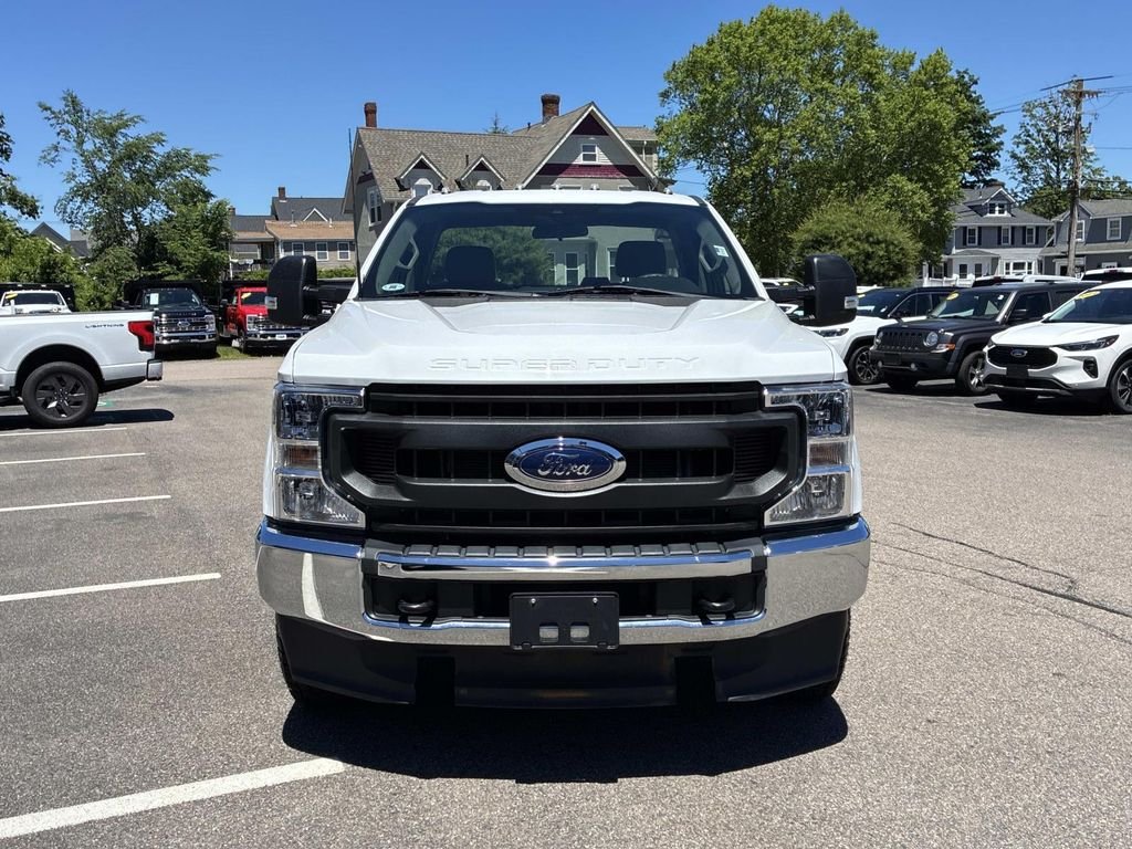 Used 2022 White Ford XL image 2