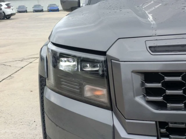 New 2027 Gun Metallic Nissan Crew Cab SV image 10