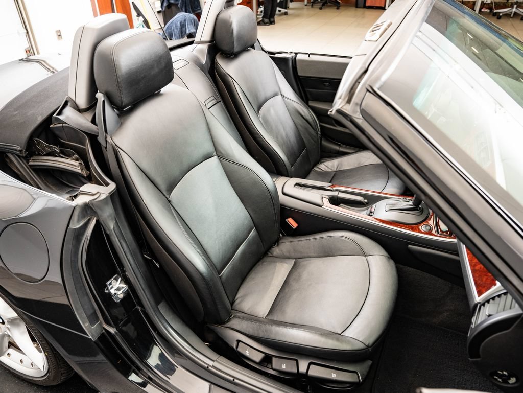 Used 2006 Jet Black BMW 3.0si image 40