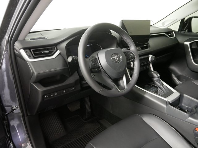 Certified Used 2025 Magnetic Gray Metallic Toyota XLE Premium w/ Weather Pkg image 10
