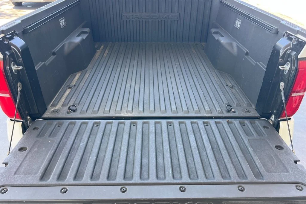 Certified Used 2025 White Toyota SR5 image 18