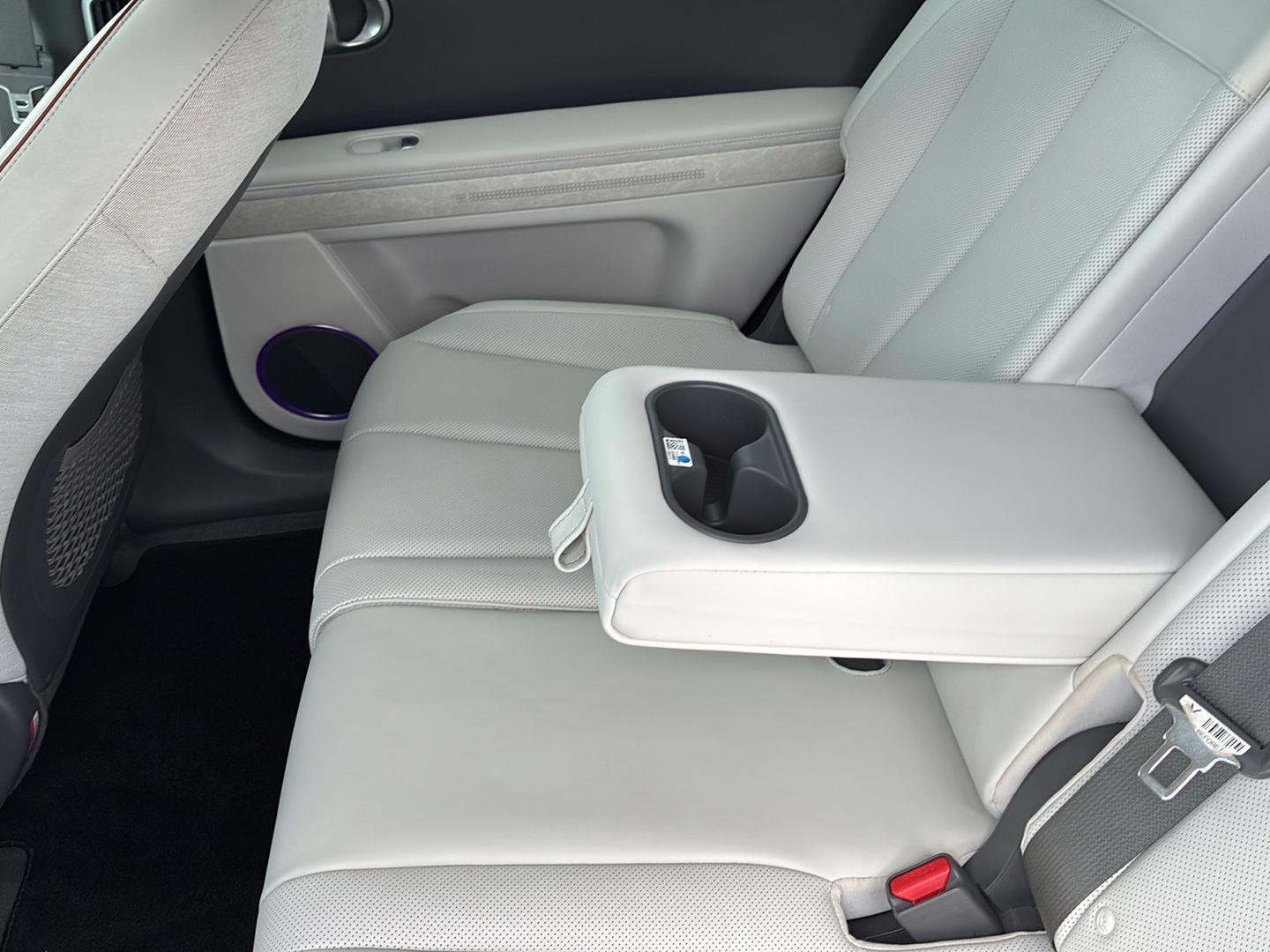 Used 2023 Digital Teal Hyundai SEL image 19
