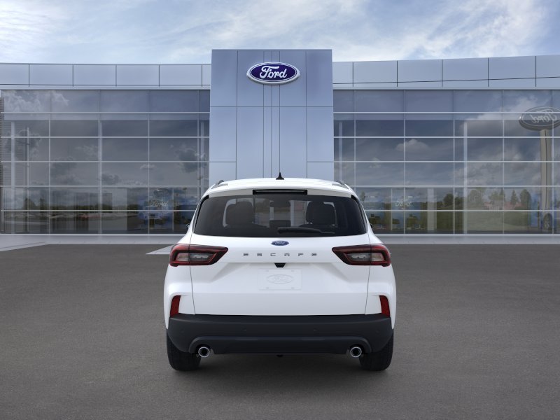 New 2026 Star White Metallic Tri-coat Ford ST-Line image 5