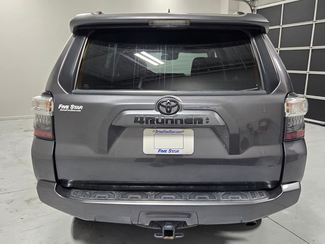Used 2020 Gray Toyota SR5 Premium image 9