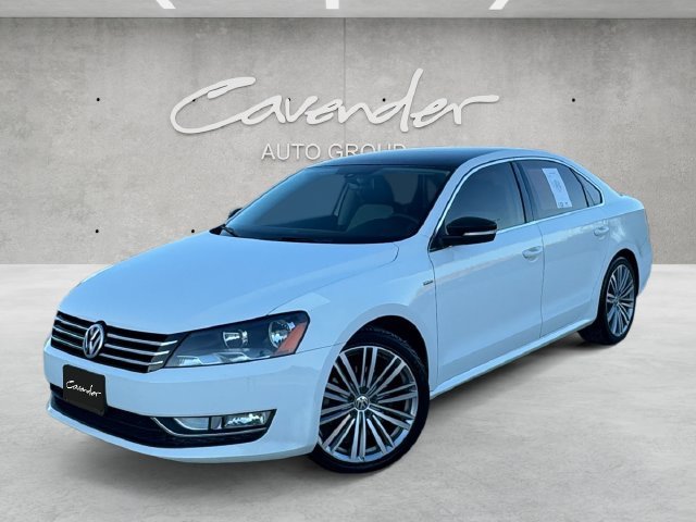 2015 Volkswagen Passat Sport
