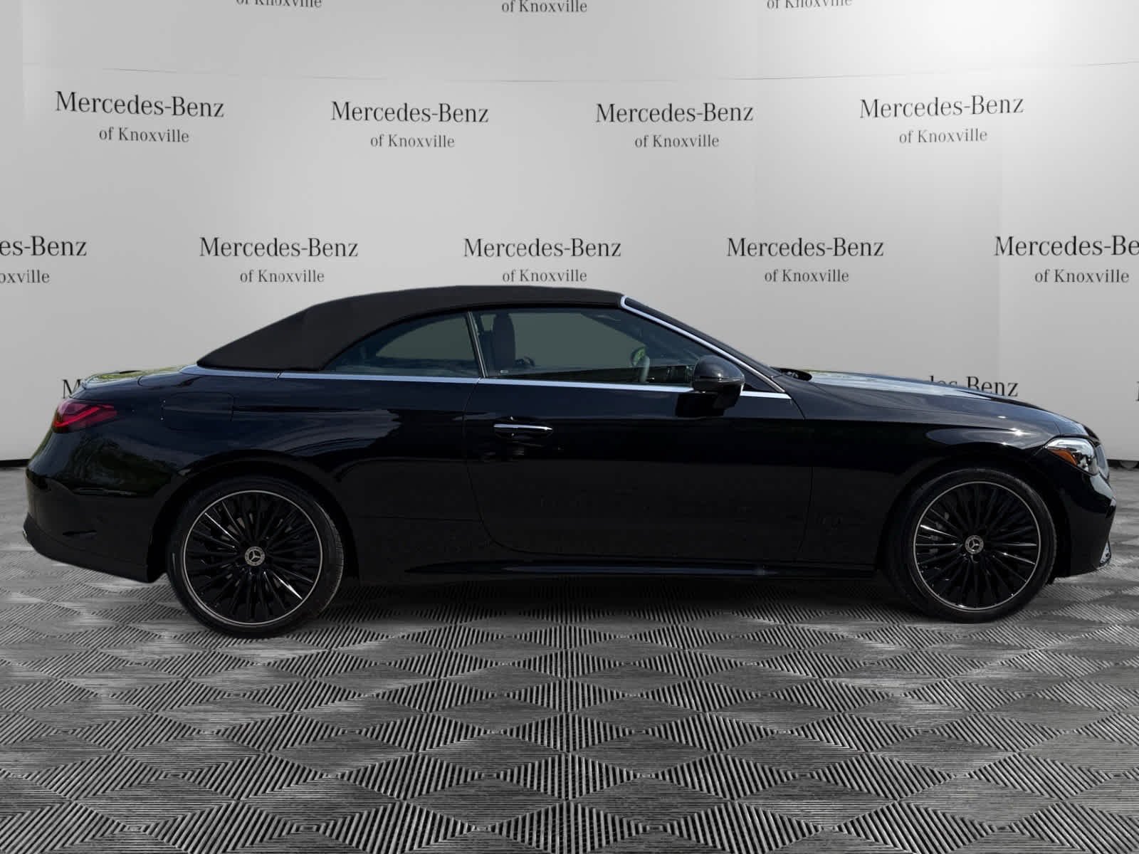 New 2026 Black Mercedes-Benz CLE 450 image 6