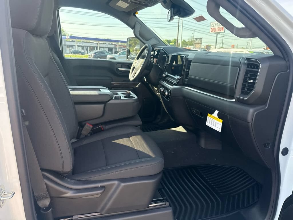 New 2026 Summit White GMC SLE image 16