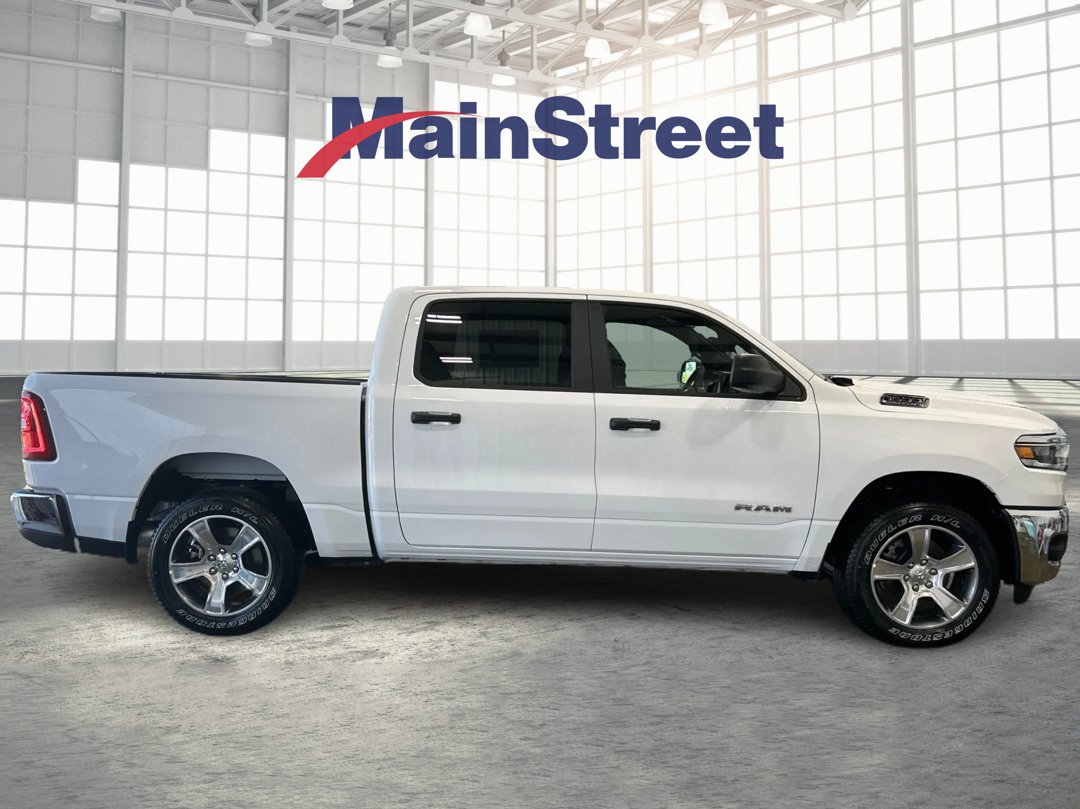 New 2026 Bright White Clearcoat RAM Tradesman image 6