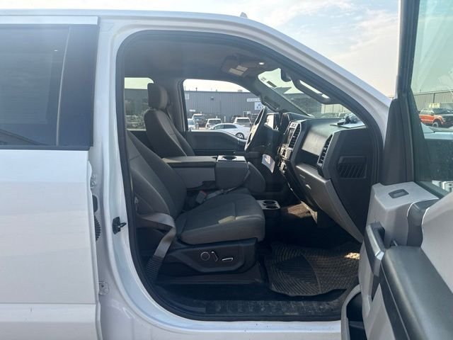 Used 2018 White Ford XLT image 18