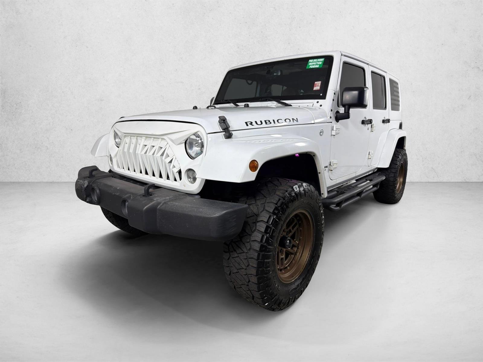 Used 2016 Bright White Clearcoat Jeep Rubicon image 7