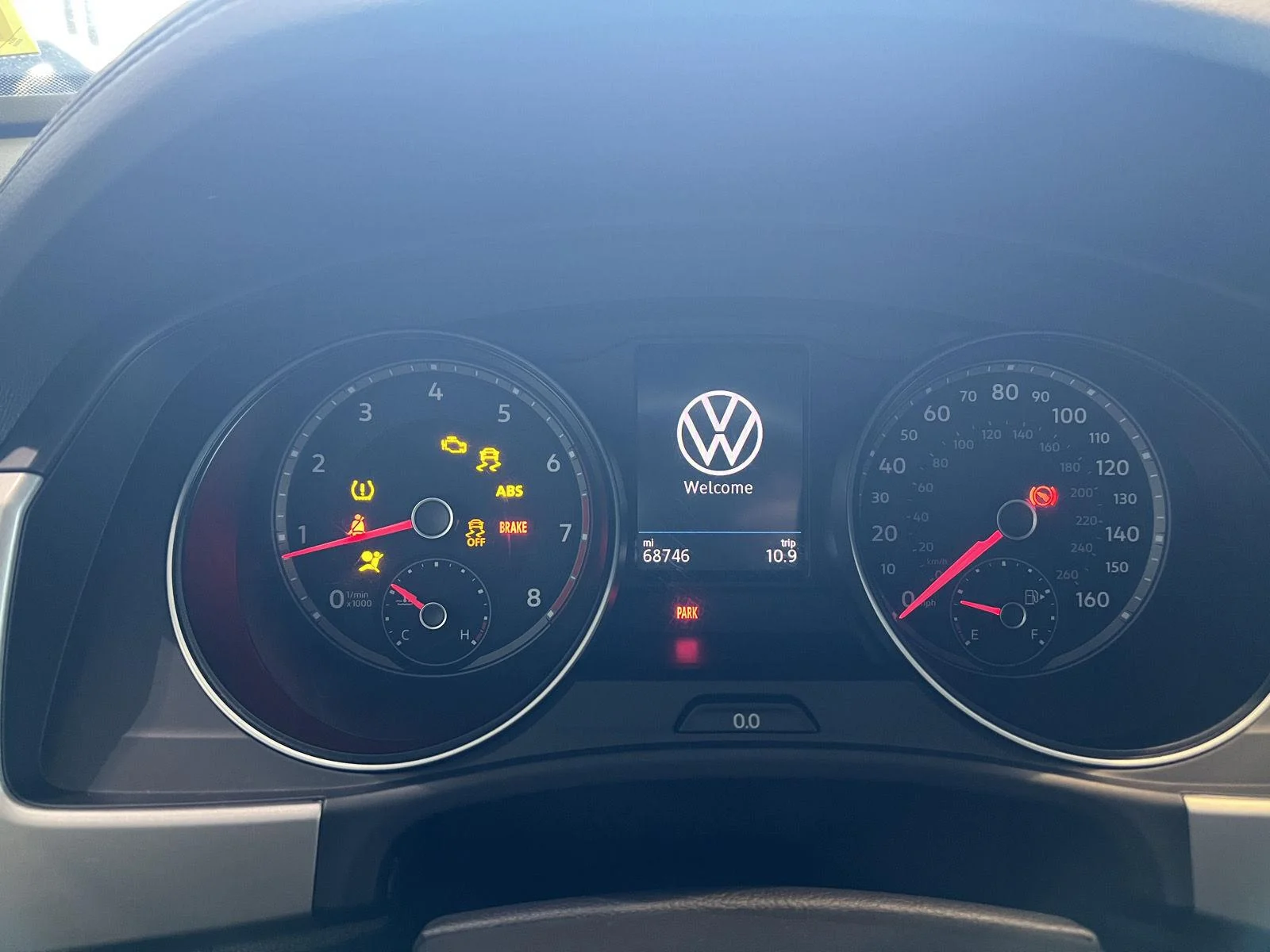 Used 2021  Volkswagen 3.6L V6 SE w/Technology image 23