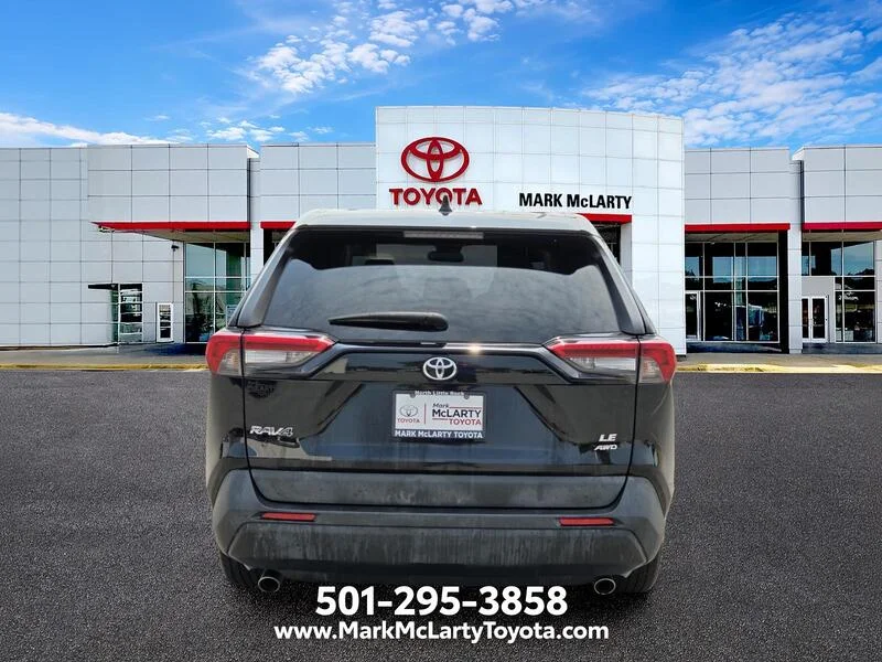 Used 2022 Midnight Black Metallic TOYOTA LE AWD image 4