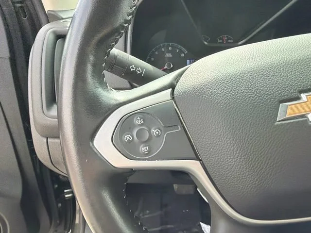 Used 2018 Deepwood Green Metallic Chevrolet 4WD LT image 22
